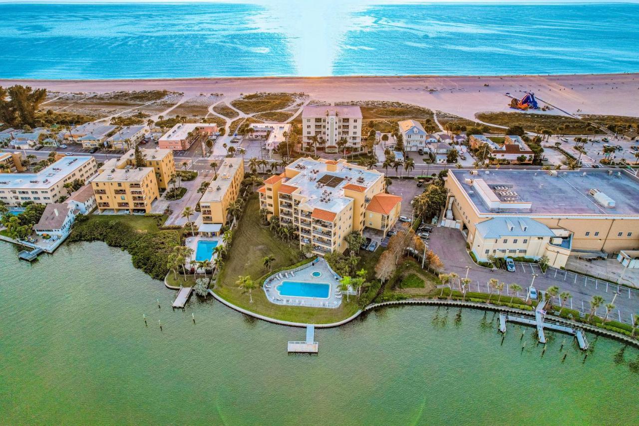 Apartamento Palms Of Treasure Island 405 St. Pete Beach Exterior foto
