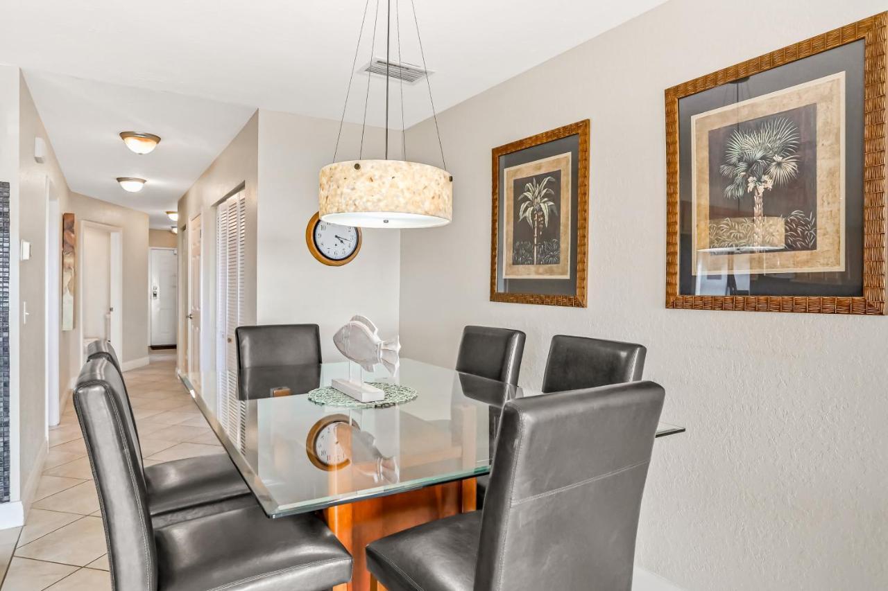 Apartamento Palms Of Treasure Island 405 St. Pete Beach Exterior foto